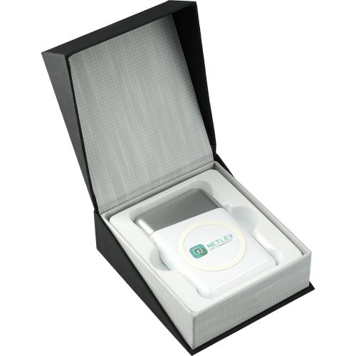 Zoom Covert 5000 mAh Wireless Power Bank 700365WH Wireless Charging