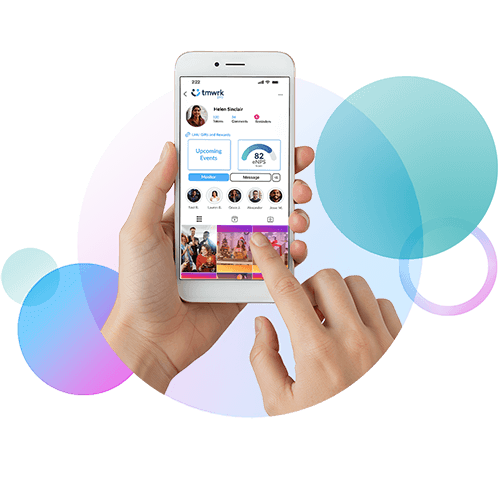 Image of Employee Dashboard scrolling Social Feed